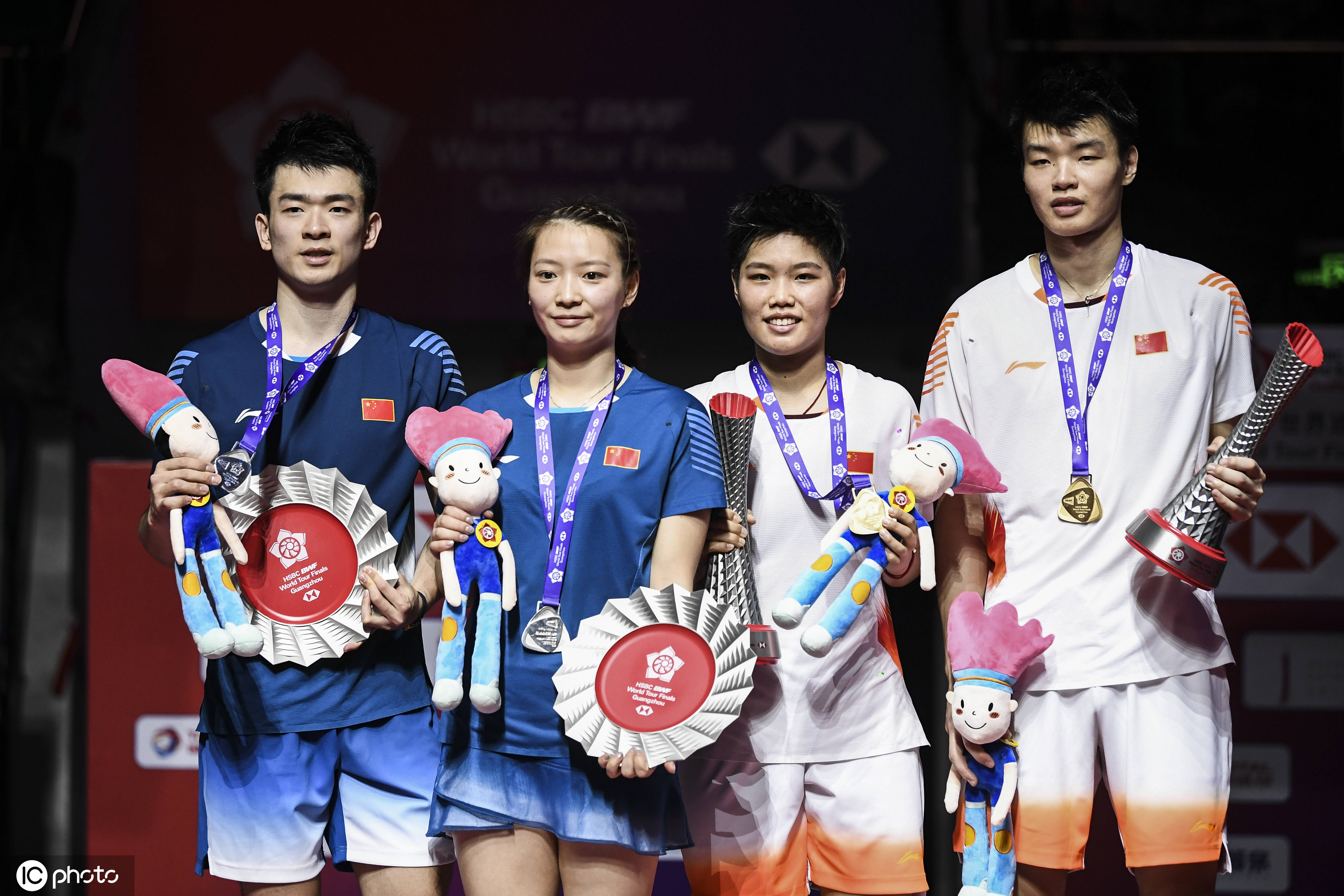 日本队碾压丹麦队,黄鸭组合关键制胜 日本队碾压丹麦队,黄鸭组合关键制胜