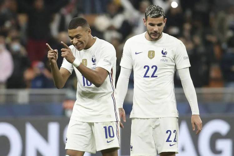 丹麦碾压墨西哥,奥亚尔萨瓦尔带队取胜 丹麦碾压墨西哥,奥亚尔萨瓦尔带队取胜