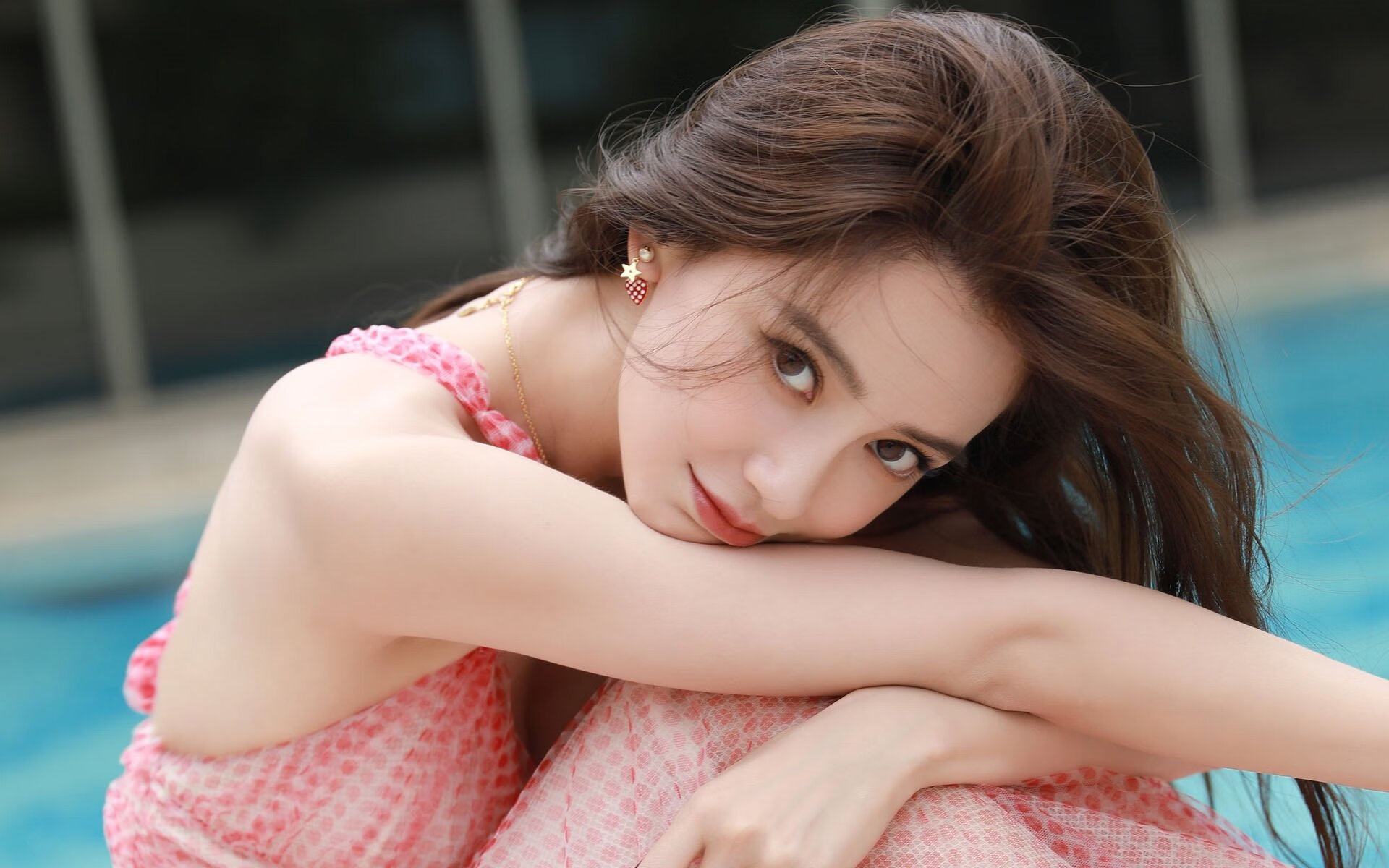 鏖战之夜，莱奥主宰突尼斯与智利的世界排名对决