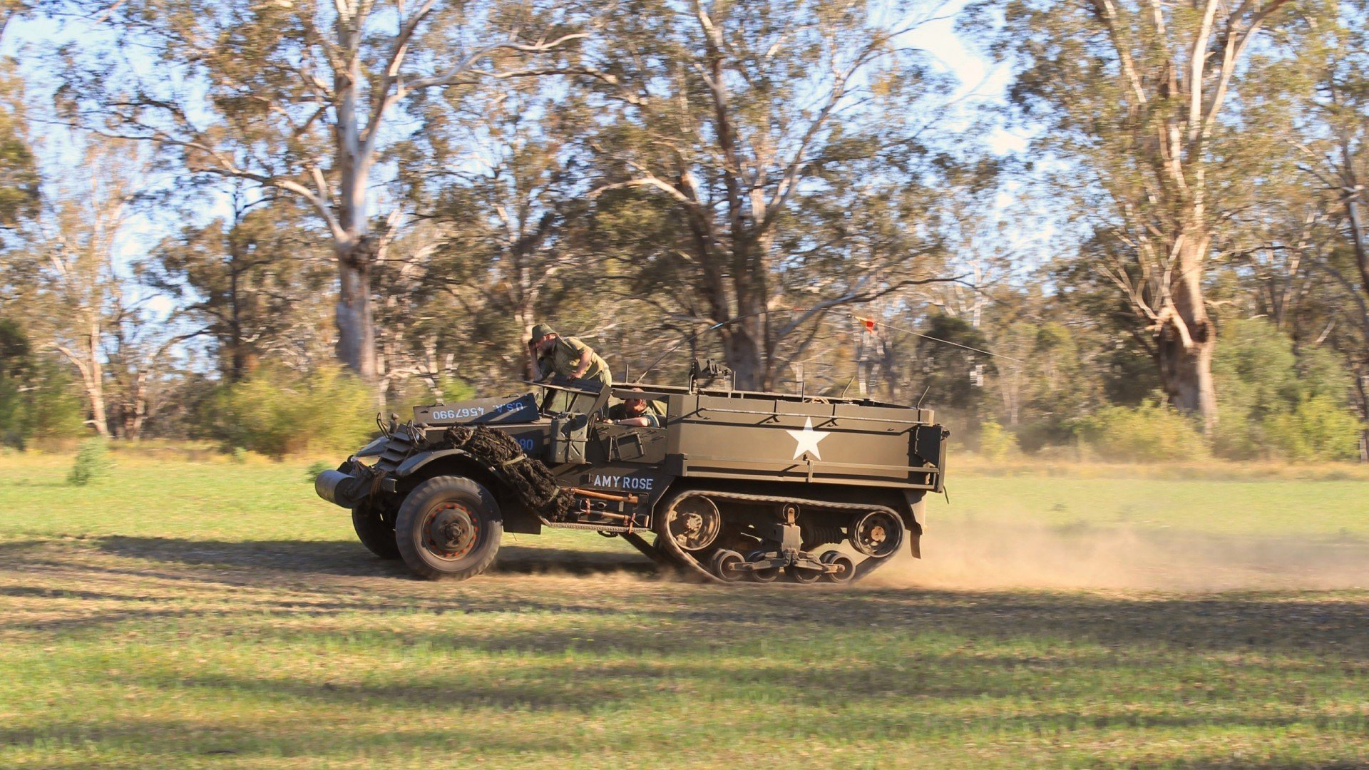绿茵风暴席卷美加墨，三笘薰一夜封神成全球焦点