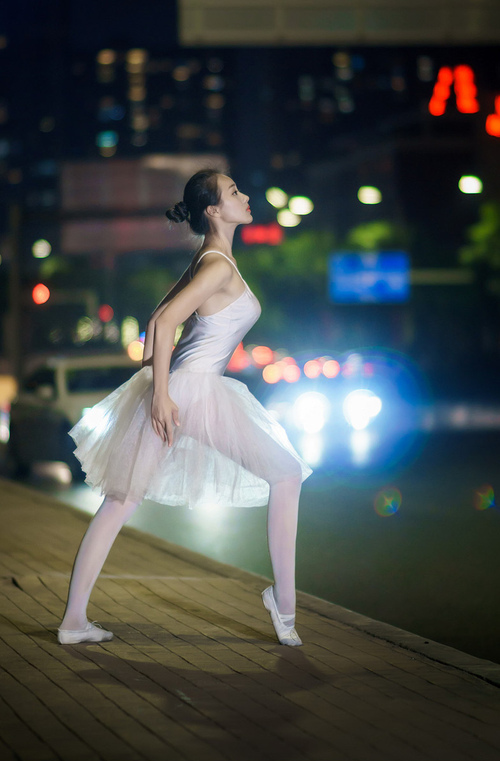 萨内独步绿茵,亚特兰大生死战力擒南非豪强